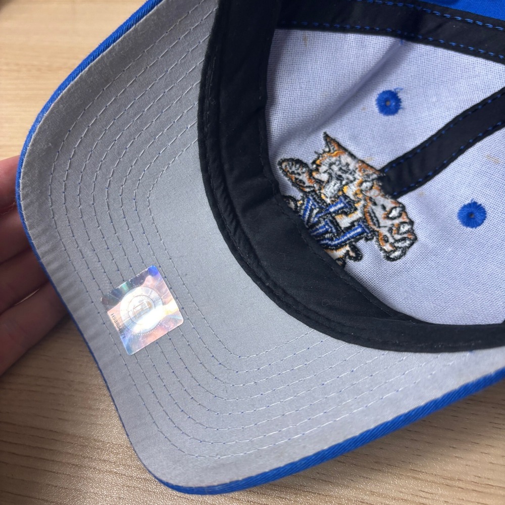 Kentucky Wildcats Hat Cap Strap Back Blue Embroidered Basketball Vintage Logo - Picture 8 of 10